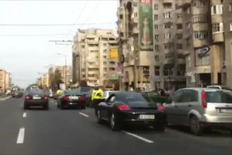 Smecheri cu mașini TARI, puși cu botul pe labe de poliție în Mărăști - VIDEO