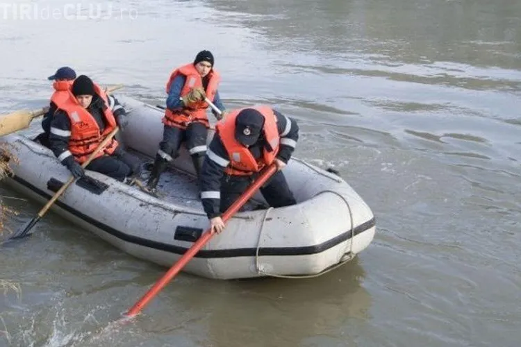Bătrână înecată în Someș. Trupul neînsuflețit i-a fost recuperat de pompieri
