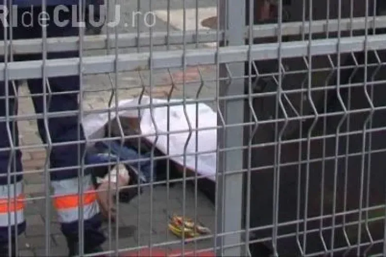 Bărbat MORT, găsit într-un tomberon din Turda - FOTO