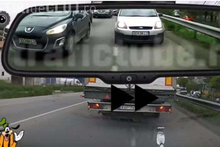 Clujeanul care pune la respect șoferii nesimțiți revine cu un nou CLIP - VIDEO
