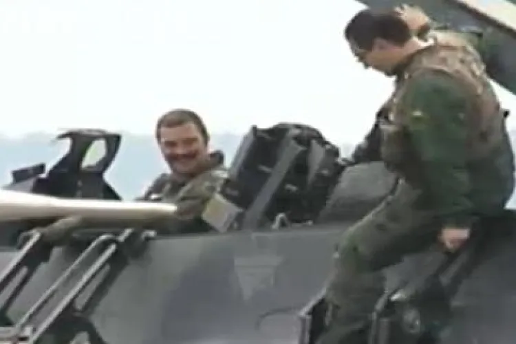 Ponta zboară la Câmpia Turzii cu un F-16 american 