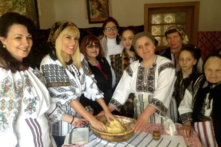 Udrea a frământat aluat în pantofi cu toc cui - FOTO