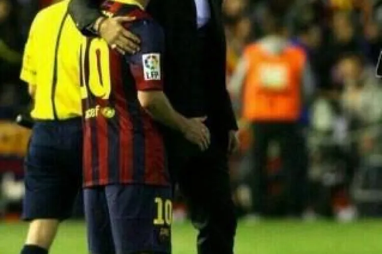 Imaginea cea mai frumoasă după finala Cupei Spaniei. Ronaldo îi dă curaj lui Messi  - FOTO