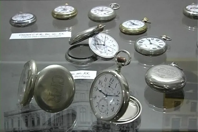 Ziua Timpului la Photo Romania Festival: 800 de ceasuri într-o expoziție specială 