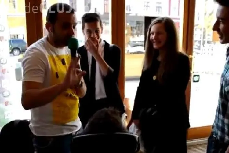 Elevii de la Liceul de Muzică nu știu cine e Andrea Bocelli, dar merg la Forza ZU - VIDEO