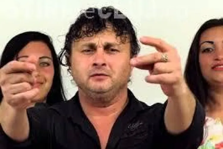 Nuntă în Mănăștur cu lăutari între blocuri! Sandu Ciorbă a spart boxele - VIDEO