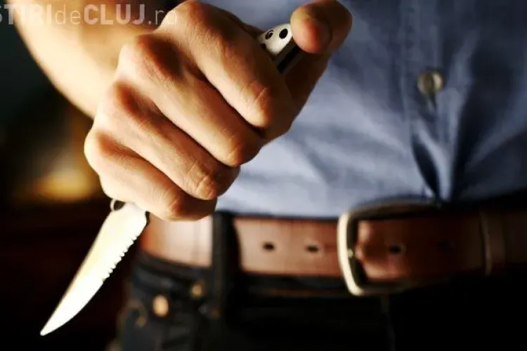 1 Mai cu scandal în Cluj. Doi adolescenți au fost prinși după ce l-au înjunghiat pe un tânăr