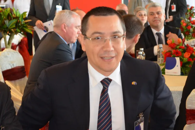 Victor Ponta a fost la Eurovision cu avionul lui Ion Țiriac