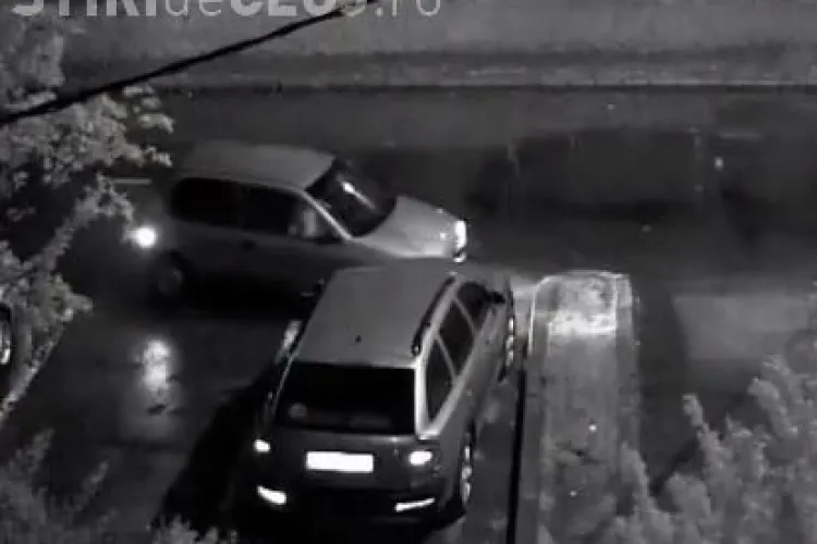 Ori era beat, ori a adormit la volan! Priviți ce face un șofer în Mărăști - VIDEO