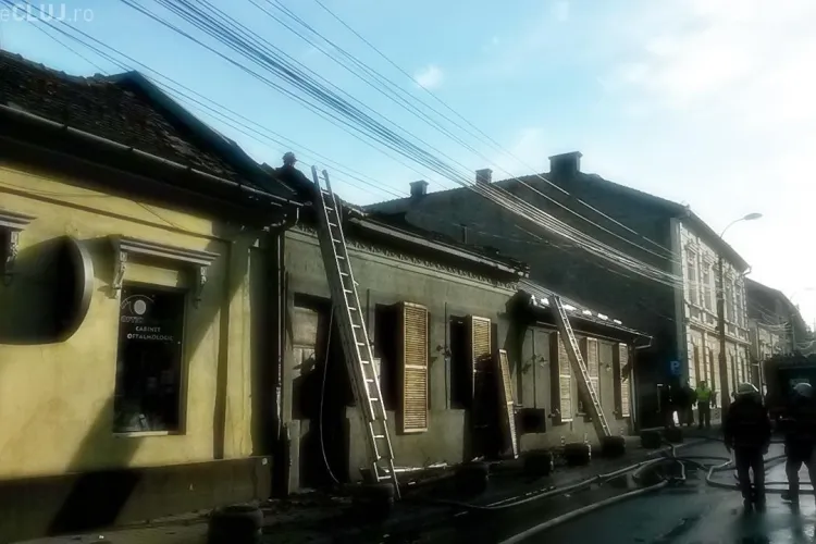 INCENDIU la restaurantul LIVADA, de pe strada Clinicilor. UPDATE: Pagubele sunt uriașe - VIDEO și FOTO