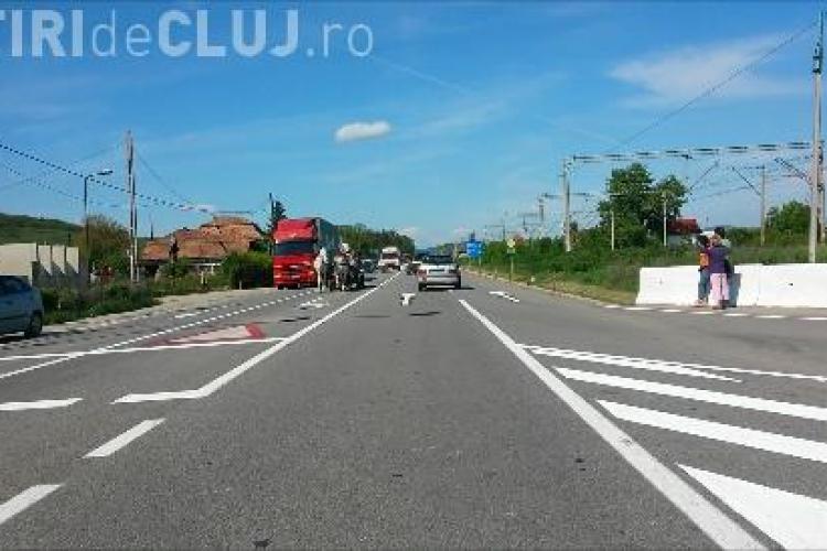 Căruțele îi înnebunesc pe șoferi pe drumul Cluj -  Gherla. Ce vrea să facă poliția? - VIDEO