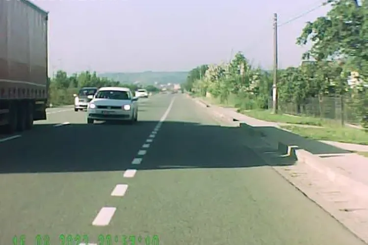 Scena care l-a șocat pe un șofer. S-a întâmplat la Jucu - VIDEO