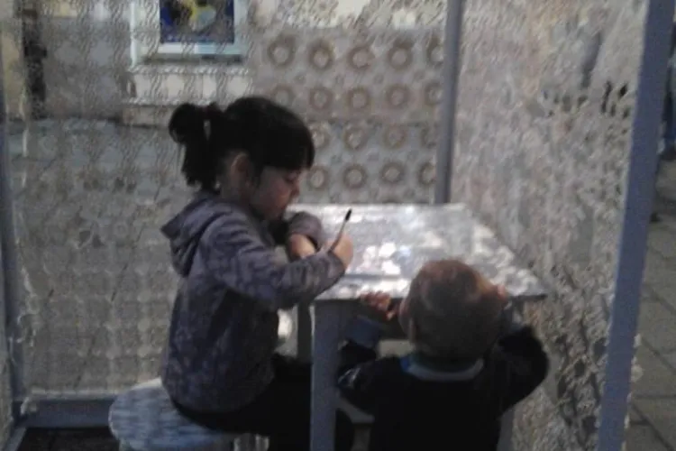 Cabina de dantelă de pe Eroilor e locul unde poți spune cât iubești Clujul - FOTO