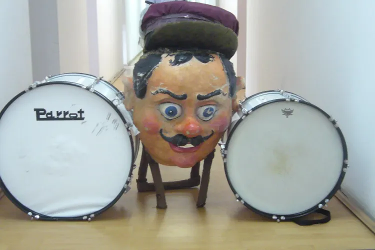 Doi clujeni au furat mascota și tobele suporterilor CFR Cluj