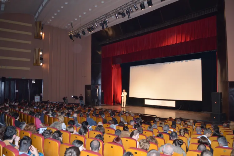 TIFF 2014 a început cu un film de EXCEPȚIE, dar într-o sală sub standardul festivalului - FOTO