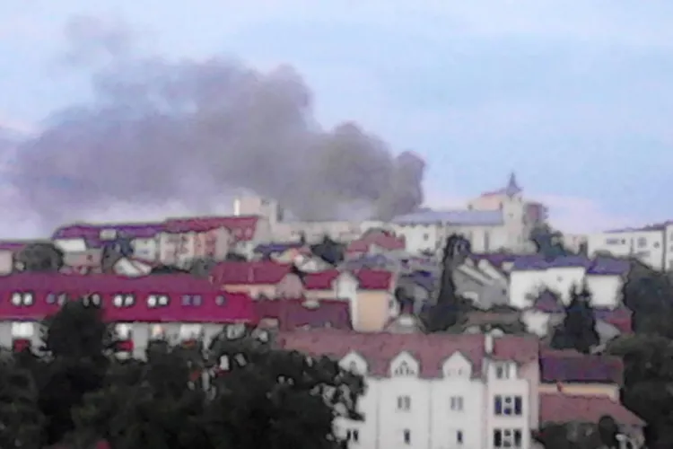 Incendiu în spatele Spitalului de Recuperare din Cluj - FOTO