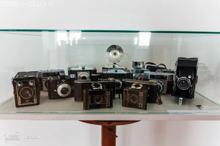Istoria fotografiei, prezentată în cadrul unei expoziții la Muzeul de Istorie a Transilvaniei, de la Cluj