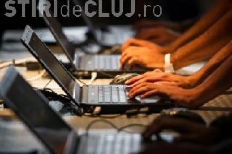 Clusterul IT din Cluj, ACUZAT că vrea să LIMITEZE salariile informaticienilor. Care este planul și care sunt RISCURILE?