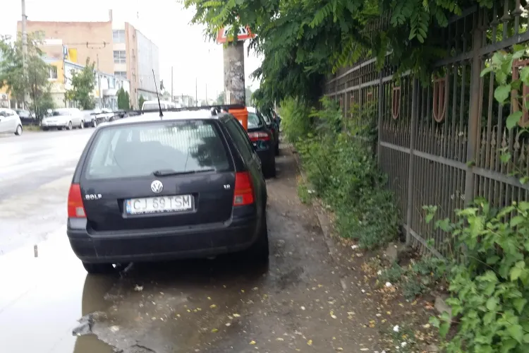 Sunt o clujeancă venită din Occident: Doresc să îmi plimb copilul pe trotuar. Ce exemplu a DAT? - FOTO