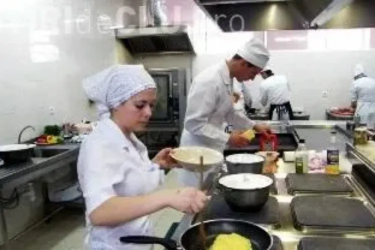 Concurență la școlile profesionale din Cluj! Pe ce meserii este ”bătaie”?