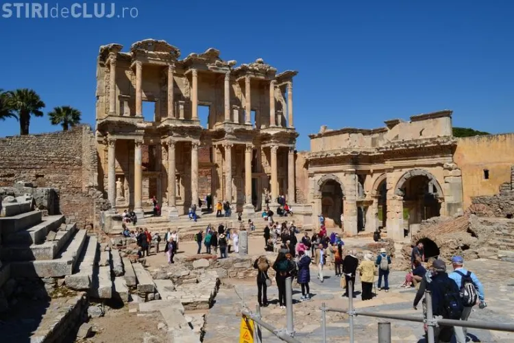 Vacanță la KUSADASI! Stațiunea vă deschide poarta spre minunatele orașe antice EFES, PRIENE, MILET și DIDIM - FOTO