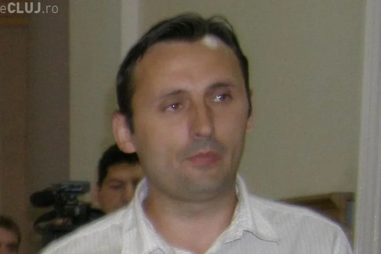 ”Cârtiță” la curtea DNA Cluj. Comisarul şef Tătar e acuzat că furniza informaţii din anchete