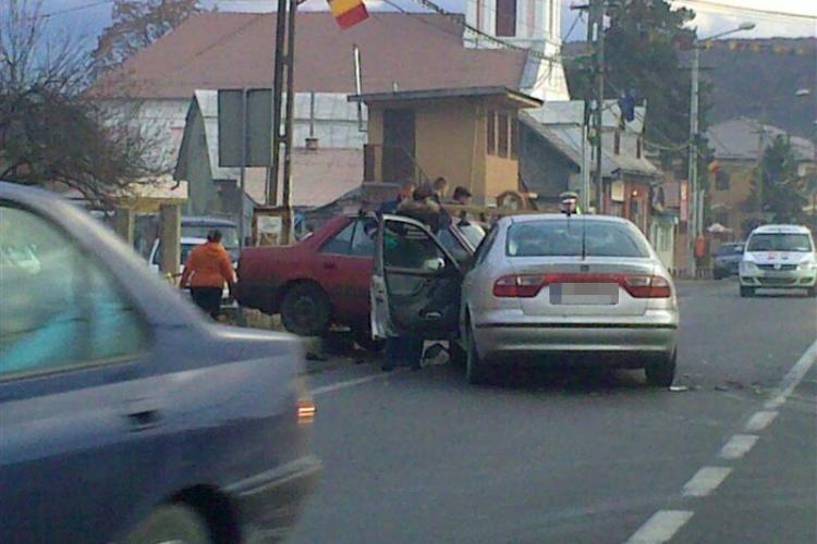 Accident grav în Florești! Două persoane au fost rănite din cauza inconștienței
