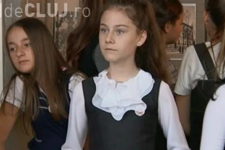 O elevă clujeancă și-a lansat prima carte la vârsta de 11 ani