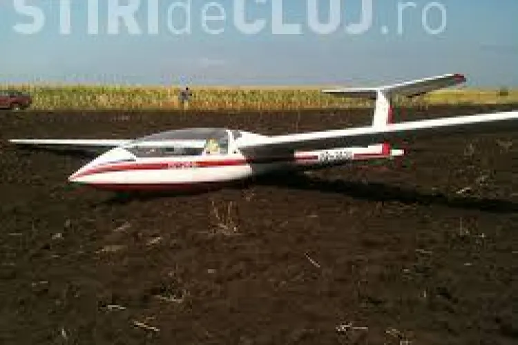 Un planor a aterizat forțat la Cluj