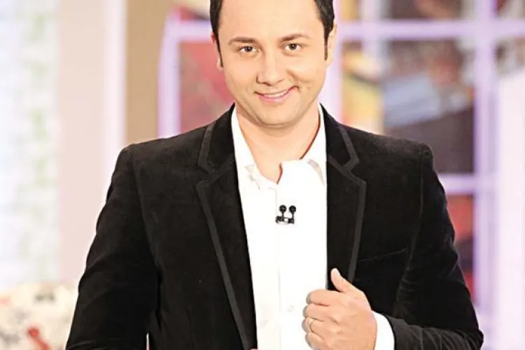 Măruţă și-a făcut implant de păr. Cum arată vedeta Pro TV?