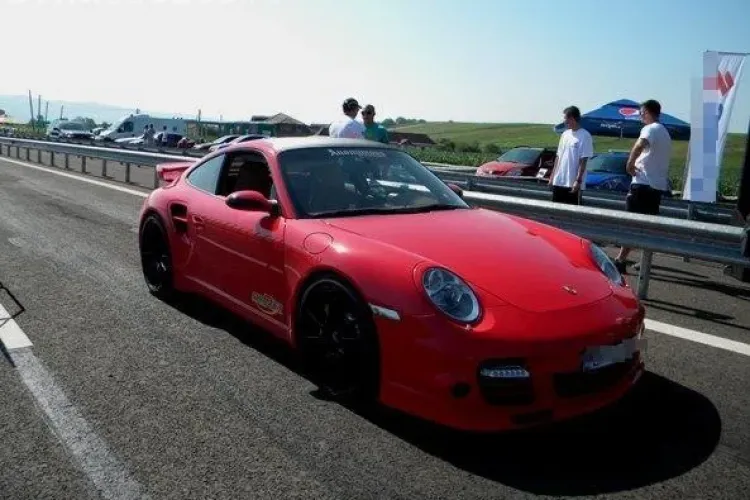 Italian prins cu 203 km/h pe Autostrada Transilvania! Ce sancțiune a primit?