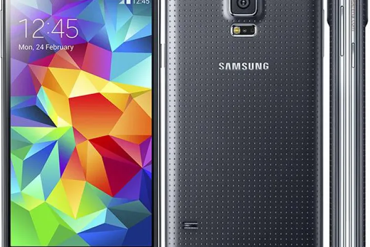 Samsung spune ”ADIO” telefoanelor din plastic? Ce decizia a luat compania