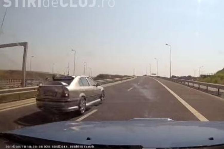 Șofer român filmat mergând în MARȘARIER pe autostradă. Circula pe banda de depășire VIDEO