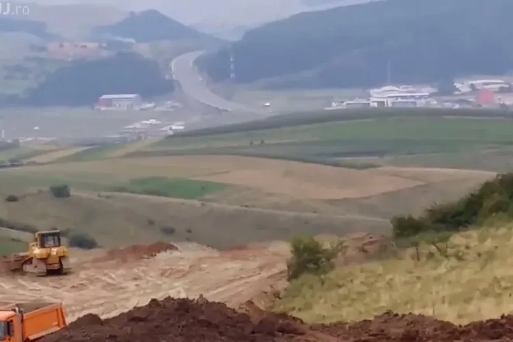 Au început lucrările la Autostrada Transilvania, tronsonul Gilău - Nadasel. VEZI dovada! - FOTO