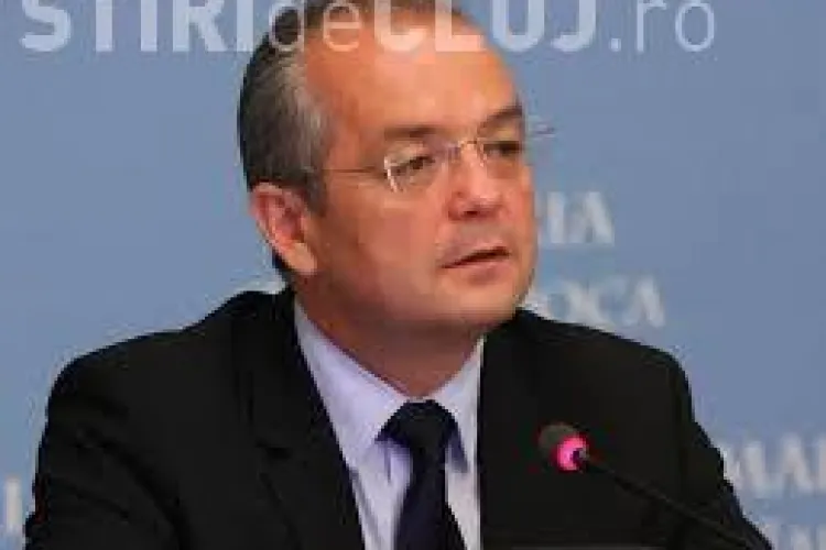 Boc aprobă legea amnistiei fiscale pentru pensionari, mame și bugetari