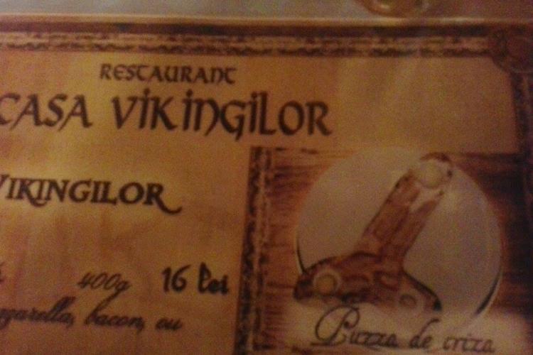 Clujeancă oripilată de ce a găsit în MENIUL unui restaurant: E obscen și vulgar! - FOTO