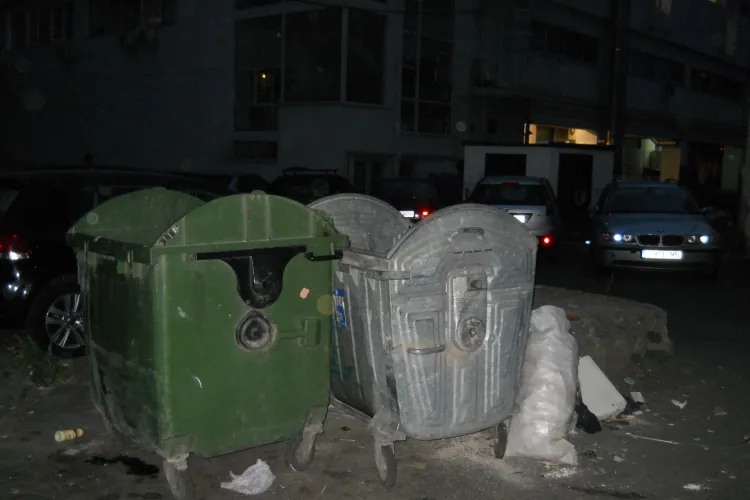 Strada Clăbucet din Mănăștur e un DEZASTRU: E mizerie și e plin de șmecheri și traficanți - FOTO