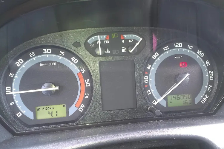 Un clujean reclamă că a fost furat la Petrom/OMV pe Oașului: Într-un rezervor de 45 litri au intrat 51