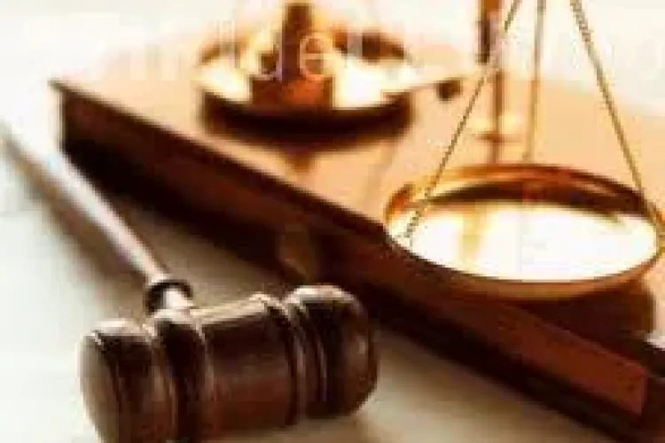 Avocat evacuat din sală la Judecătoria Cluj-Napoca. Magistratul și-a ieșit din pepeni și a chemat jandarmii