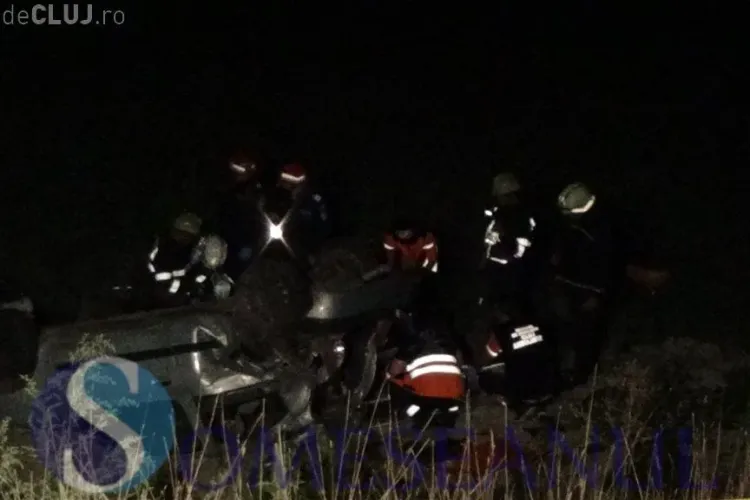 Accident cu trei morți în localitatea clujeană Mănășturel. Un tânăr a ”zburat” cu mașina de la 17 metri înălțime VIDEO