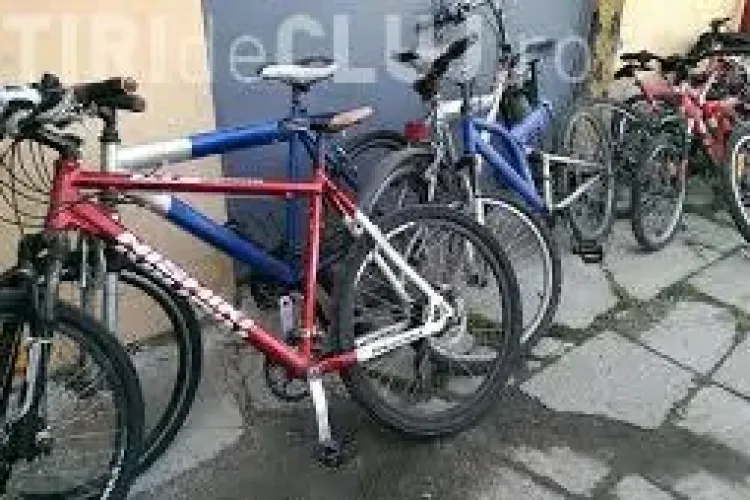 Au fost prinși hoții de biciclete din Piața Lucian Blaga