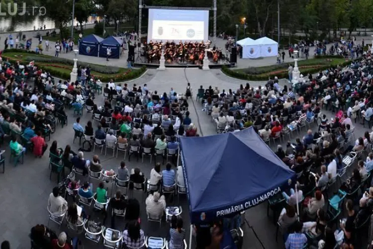 Seri de vară clujene la Casino, în Parcul Central - FOTO