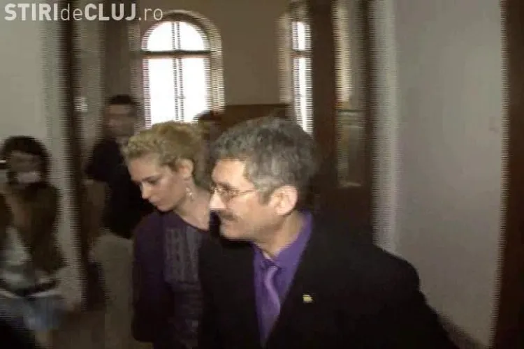 Dorel Avram, directorul scolii "Didactica Nova", cercetat in dosarul "Mita la Bac", ramane in arest