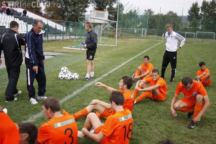 Juniorii A si B de la U Cluj au invins la scor FC Ariesul Turda