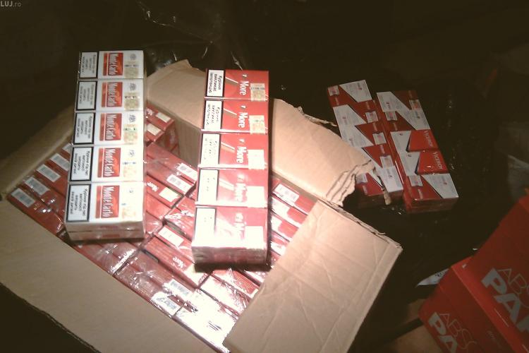 735 de pachete de tigari de contrabanda, gasite in locuintele a doi turdeni