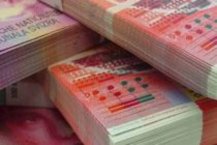 Francul elvetian a atins un prag record: 3,35 lei