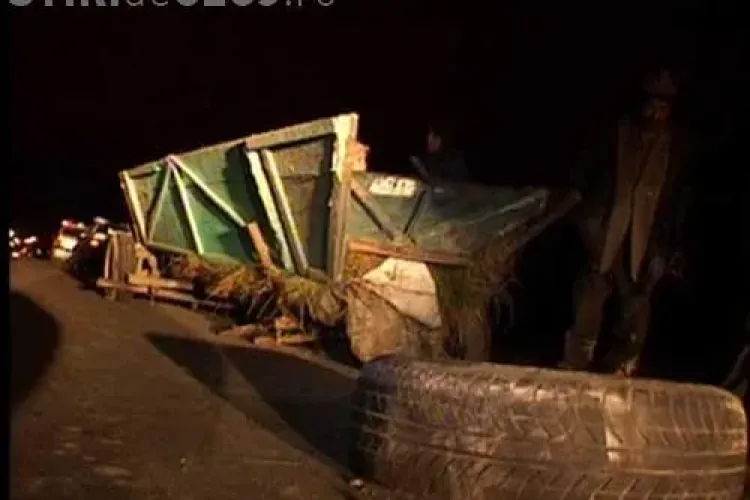 Atentie la carute! Un barbat care se afla intr-un atelaj a fost ranit grav in Camarasu