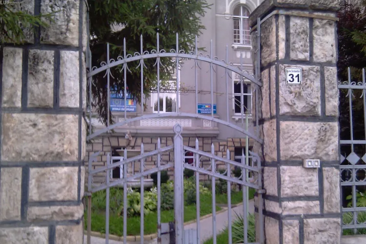 Elevii nevazatori din Cluj merg la un concurs de inot in Slovacia