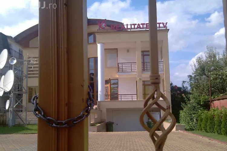 Angajatii de la Realitatea TV Cluj, trimisi in somaj tehnic. Statia a fost inchisa pentru neplata chiriei