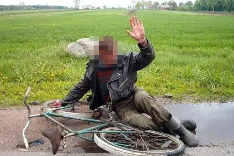 Accident URÂT în Florești, pe strada Tăuțiului! Ce a REUȘIT să facă un biciclist beat?